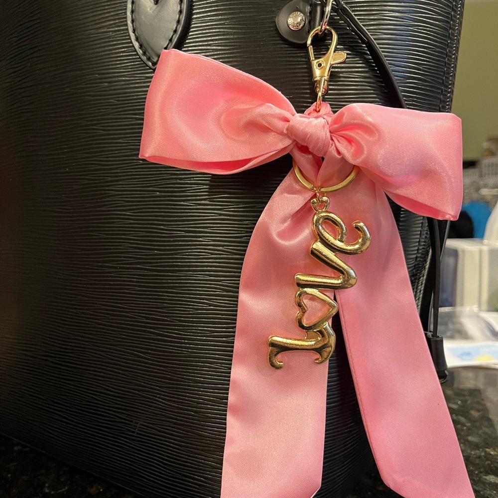 Purse scarf BOW charm solid pink gold LOVE ❤️ and clip on your bag